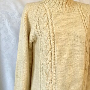 Fisherman Cable Knit Ivory Wool Turtleneck Sweater Size Small Vintage 70s image 4