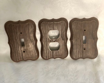 Switchplate Covers Faux Wood Plastic Single Light Switch and Double Outlet Cover Vintage 70s