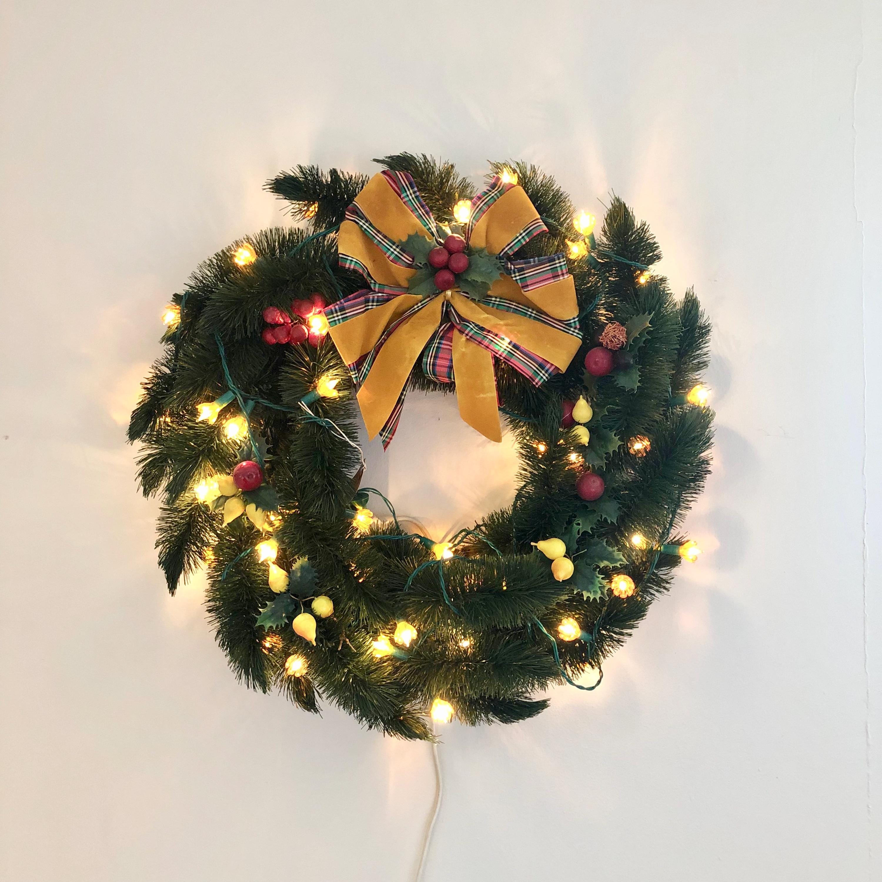 　Decorated Christmas Wreath Retro Christmas Wreath, Upcycled Christmas Decorations