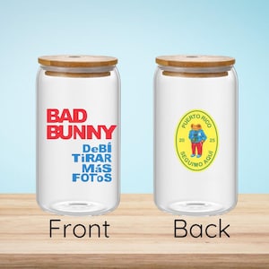 Debi Tirar Mas Fotos Bad Bunny  Glass Tumbler