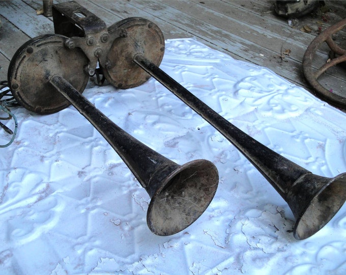 Vintage Antique Double Trumpet Car Horn Industrial Steampunk Etsy
