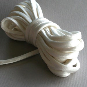 3 yds 1/4" Silk Cord CHOOSE: Ivory or Champagne Bias Cut Silk Cord