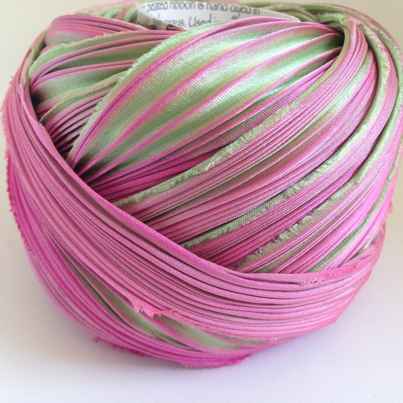 1yd Mano Teñido American Beauty Cinta de seda 1.5/" sobre el sesgo Hanah Hecho en EE UU