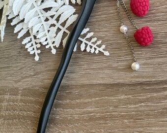 Handmade velvet raspberry hairpin Elegant Chinese Style Wooden Hair Stick