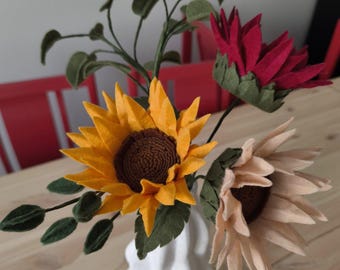 Stelo di girasole in feltro fatto a mano: bouquet da sposa sostenibile, decorazione per la casa