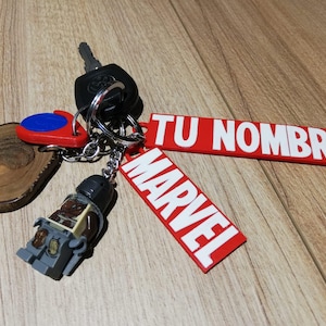 Llavero con Nombre personalizado de Marvel | Llavero Marvel | Nombre con letras Marvel