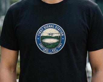 Camiseta de la Primera Señal de Arecibo / Camiseta del Radiotelescopio SETI / Regalo de Historia Espacial / Para Aficionados a la Astronomía / Camiseta del Primer Contacto