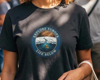 Camiseta Europa Life Below / Regalo de astrobiología / Camiseta vintage de exploración espacial / Ciencia de la Luna de Júpiter