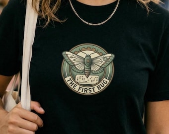 Camiseta Grace Hopper First Bug / Regalo para programadores / Camiseta vintage de informática / Ropa de historia de la tecnología