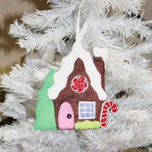 DIY PDF Gingerbread House Christmas Felt Plush Sewing Pattern-Gingerbread House Ornament-Easy To Sew Gingerbread House DIY Christmas Pattern