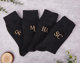 Bestickte Socken, Groomsmen Socken, Hochzeit Groomsmen Geschenk, personalisierte Monogrammsocken Herrensocken, Bräutigam Socken