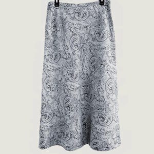 Maxi Pure Wool Skirt Gray & Navy Paisley Print Women’s Sz. 10  Office Casual