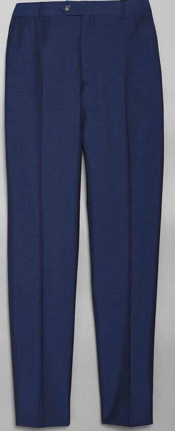 Bank Traveler Collection Traditional Fit Pleated Pants 44x30 Navy  Classic Men's Dress Pants Comfortable Wrinkle-Resistant Trousers