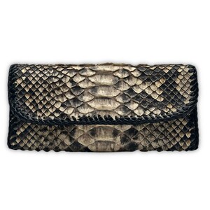 Cartera de mano artesanal de piel de serpiente natural con puntadas de látigo, ranura para 4 tarjetas, bolsillo interior para monedas, billetera vaquera