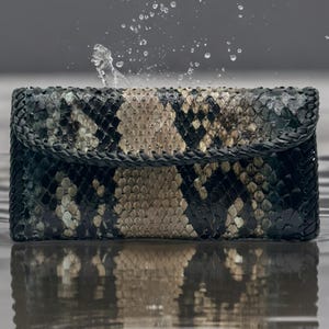 Cartera de mano artesanal de piel de serpiente con puntada de látigo estilo western, ranura para 4 tarjetas, bolsillo interior para monedas, billetera vaquera de lujo estilo western