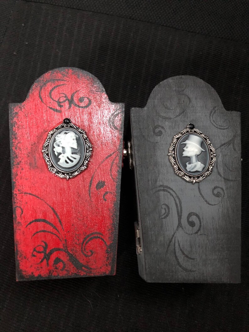 coffin ring box