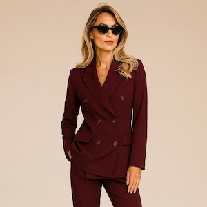 Burgundy Double-Breasted Women’s Pantsuit – Tailored 2-Piece Formal Blazer Set | Workwear to Evening Wear Outfit | Custom Fit by NAARVI