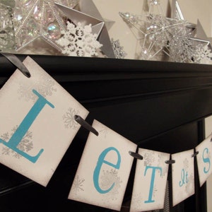 winter holiday decoration, LET it SNOW sign, banner, photoprop, garland