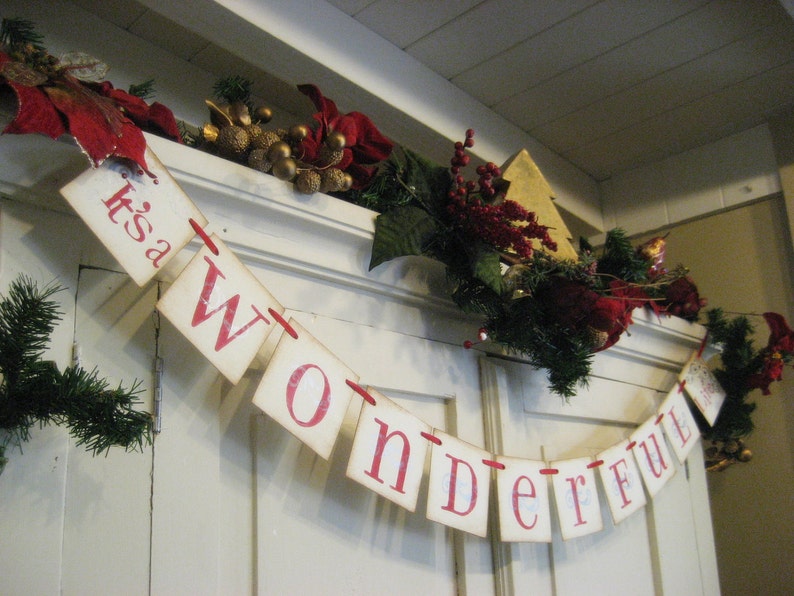 Christmas Decoration It's a WONDERFUL Life Holiday Banner image 1