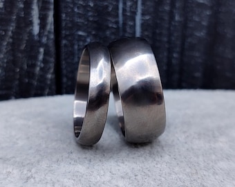 Mirror Polished Titanium Ring: Hypoallergenic Domed Wedding Band