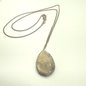 Natural White Druzy Quartz Pendant Necklace