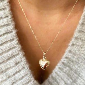 14K Massiv Gold Herz Halskette: Zierlicher minimalistischer Liebes Charm
