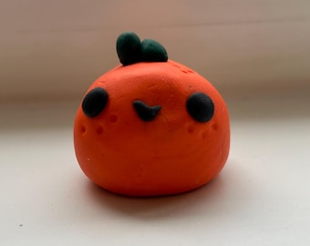 Cute kawaii orange, polymer clay collector item, desk friend, desk buddy, clay food, miniature