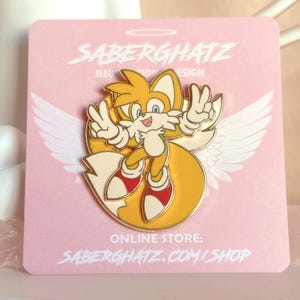 Tails Enamel Pin