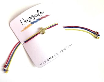 Bracelet drapeau vénézuélien : pendentif tricolore plaqué or 14 carats