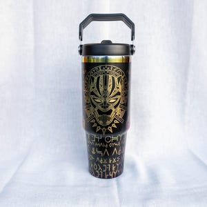 Customizable Panther Tumbler: Spill-Proof Superhero Sippy Cup
