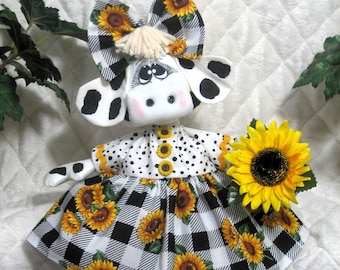 NEW "DaRLiNg DoLLiEs CoLLeCtIoN"! Primitive Raggedy "SwEEt SuNNy" ~ Sunflower Cow Doll 15" ~ flower ornie ~ Wreath Attachment