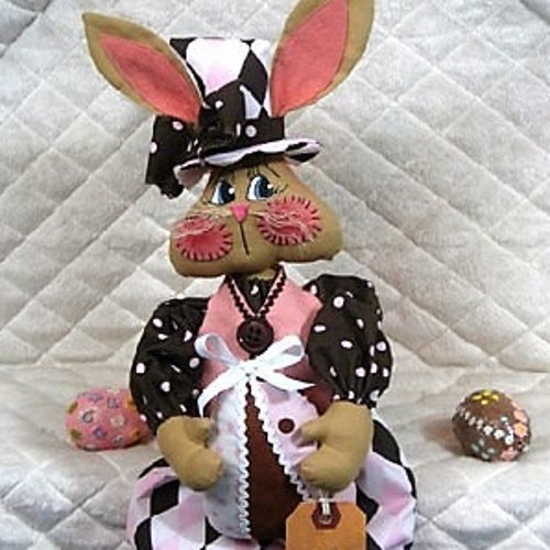 Primitive E-pattern hershey Chocolate Bunny - Etsy