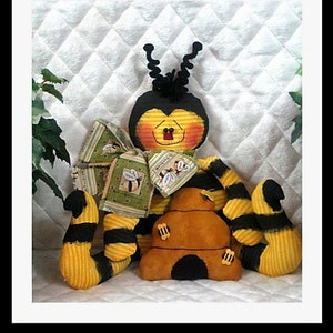 Primitivt e-mönster "BuMbLeBee HYLLSTILLBEHÖR" ~ med bikupa också! Digitalt mönster #334