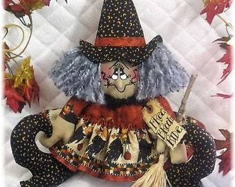 Primitive Mailed sewing pattern #130~Boo the Puppy~ sitting Halloween Doggy~