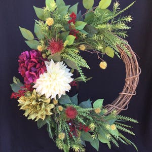 Fall Wreath / Year round wreath for front door, Birthday present, housewarming gift, Burgundy color Hydrangea, Green and cream Dahlias
