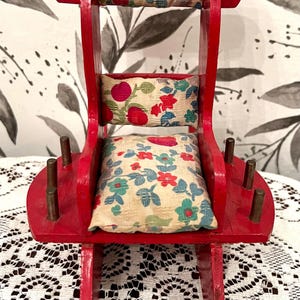 Vintage Red Wooden Small Rocking Chair Pin Cushion and Thread Holder - Etsy