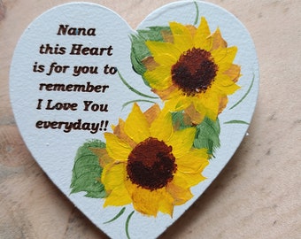 Nana-Magnet, handbemalt mit Sonnenblumen