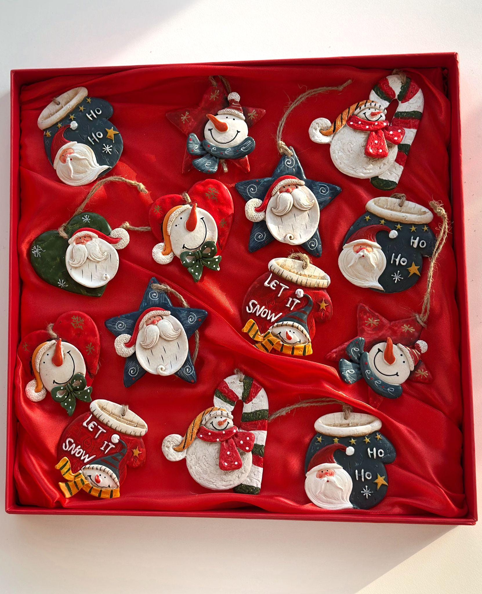 37 Unique Christmas Tree Themes to Inspire Your Holiday Spirit: Deck the Halls Like Never Before! 32 Christmas tree ornament toys, polymer clay toys, Christmas…