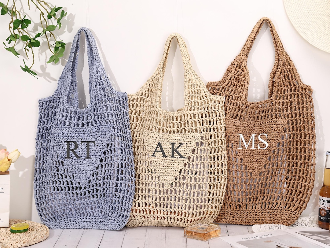 パーソナライズされたラフィアビーチトートバッグ：カスタム刺繍