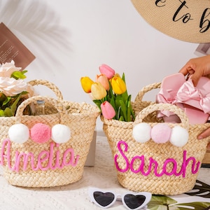 Custom Straw Bags,Bridesmaid Gift Basket,Personalized Beach Bag,Bachelorette Party Gifts,Bridal Gift Bags,Wedding Favors,Summer Handbags
