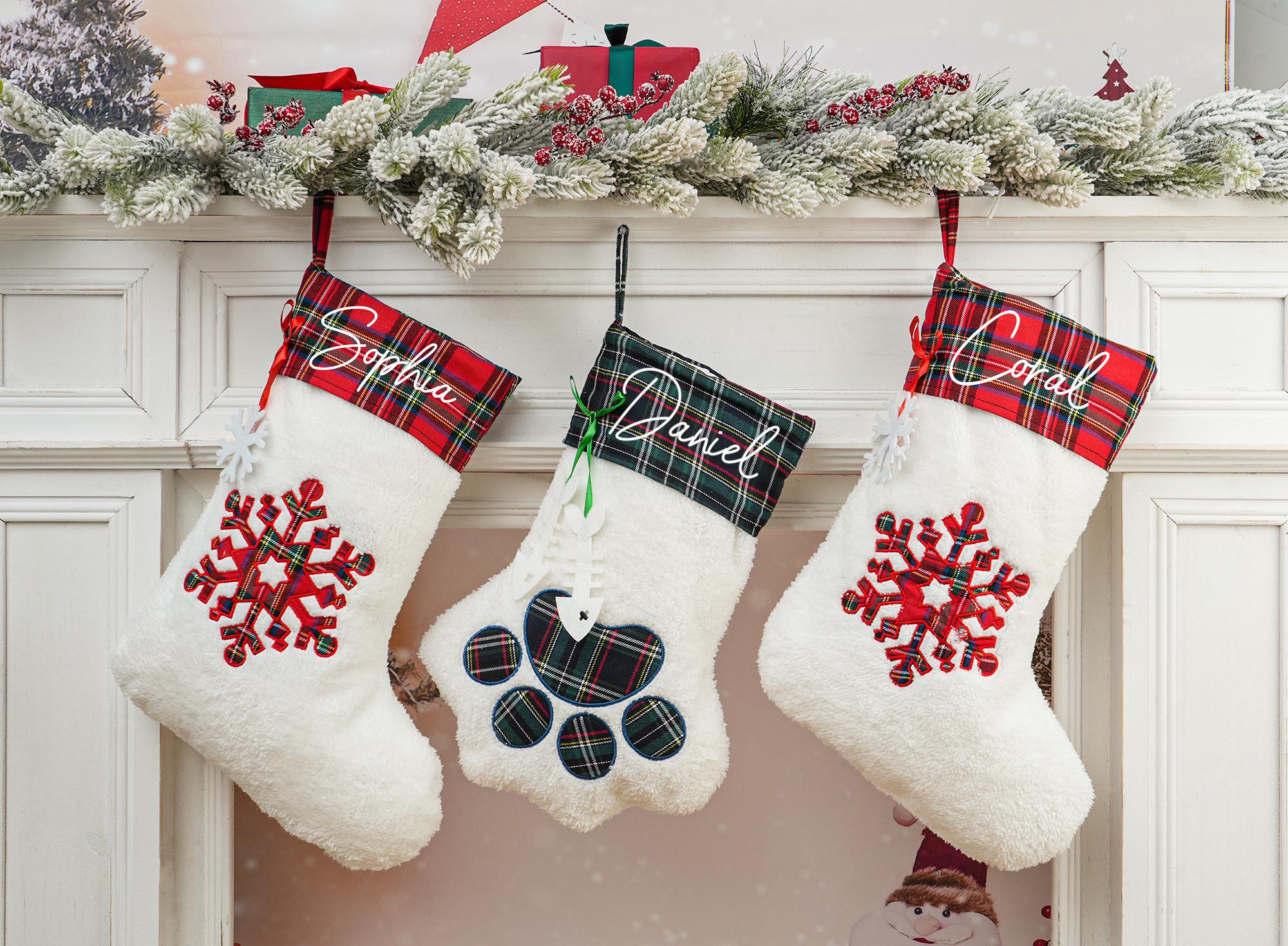 Personalized Pet Stockings,Custom Christmas Stocking,Dog Cat Paw Stocking,Holiday Stockings,Christmas Gift,2025 Family Stocking,Xmas Decor