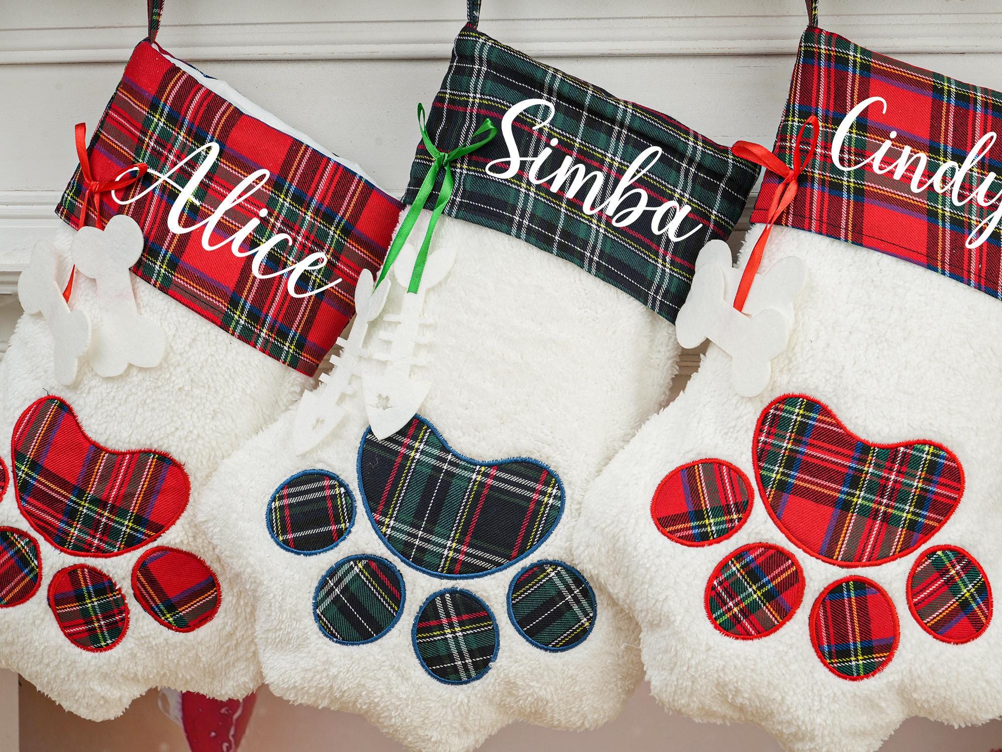 Personalized Pet Stockings,Custom Christmas Stocking,Dog Cat Paw Stocking,Holiday Stockings,Christmas Gift,2025 Family Stocking,Xmas Decor