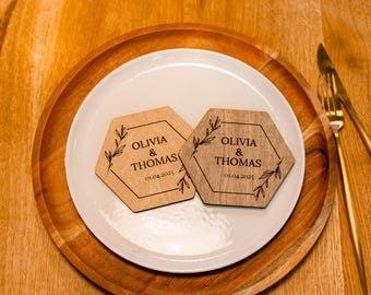 Engraved wooden coasters in bulk, custom wedding guest gifts, rustic wedding decor, reception party gifts, rehearsal dinner save the date