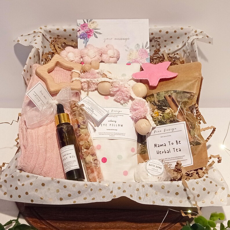 Postpartum Celebration Gift, Baby Shower Gift Box for Girl, New Mom ...