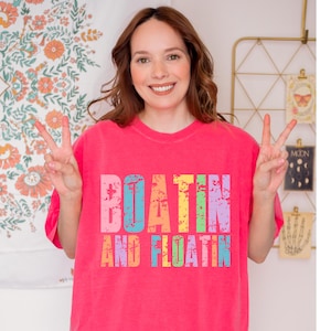 Boatin’ and Floatin’ Shirt | Lake Life Summer Tee | Comfort Colors® Neon Shirt | Fun Boating Shirt | Summer Vibes Tee