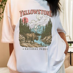 Comfort Colors® Vintage Yellowstone National Park,Retro US Parks Tee,Trendy Granola Girl, Oversized Top, Gorpcore Boho Forestcore Clothing