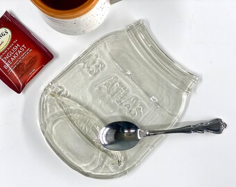 Big Melted Atlas Mason Jar Spoon Rest, Large Clear Glass Spoon Rest, Mason Jar Soap Holder, Unique Spoon Holder, Housewarming Gift