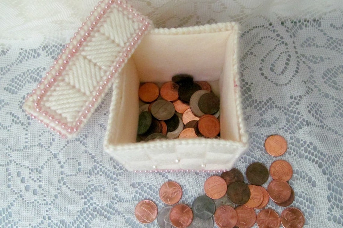 White Plastic Canvas Jewelry Box With White and Pink Faux Pearls, Romantic Gift Box, Feminine