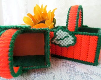 Pumpkin Themed Plastic Canvas Mini Gift Baskets, Halloween Party Favors, Thanksgiving Table Decor