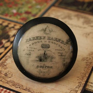 Vintage Knobs, Confection, Wooden door pulls